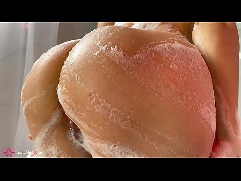 ❤️ Brunette masturboi pillua vibraattorilla intensiiviseen orgasmiin suihkussa ❤ Porno at us fi.wassell.ru ❌