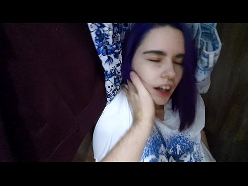 ❤️ Löysin siskoni kaapista ja autoin häntä laukeamaan ❤ Porno at us fi.wassell.ru ❌